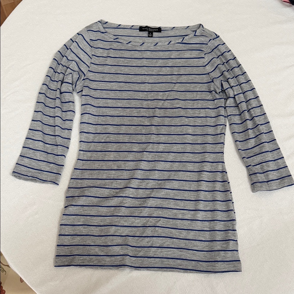 Green Envelope Gray and Navy Blue Striped Top